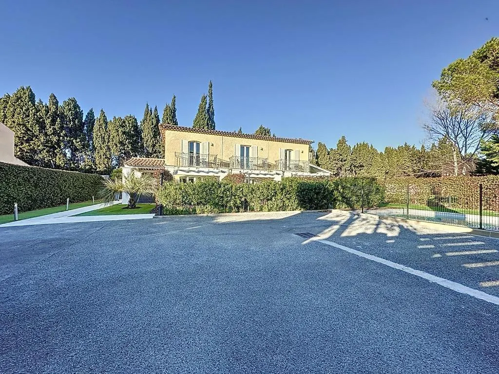 Le Clos De Saint Aygulf